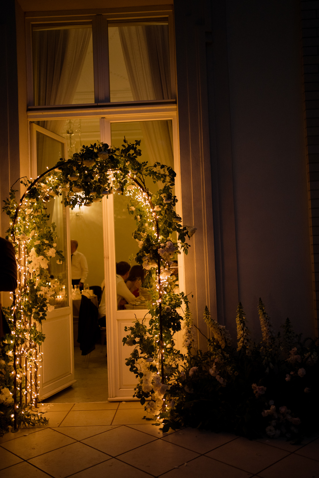 Pino Flowers promo